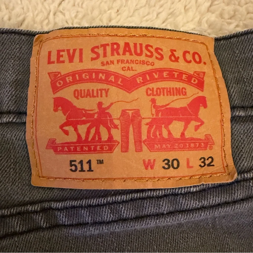 Levi’s 511 Slim Fit Men’s Jeans 30x32 Gray Stretch‎ Denim